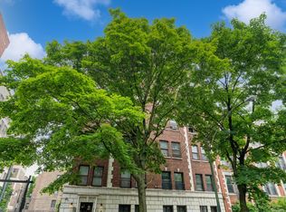 5135 S Kenwood Ave APT 303, Chicago, IL 60615