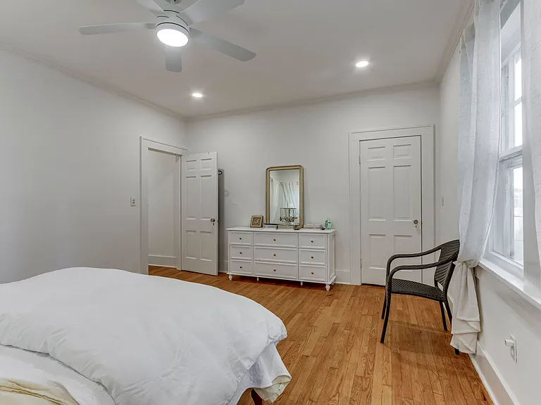 1025 NW 34th St — Photo 19