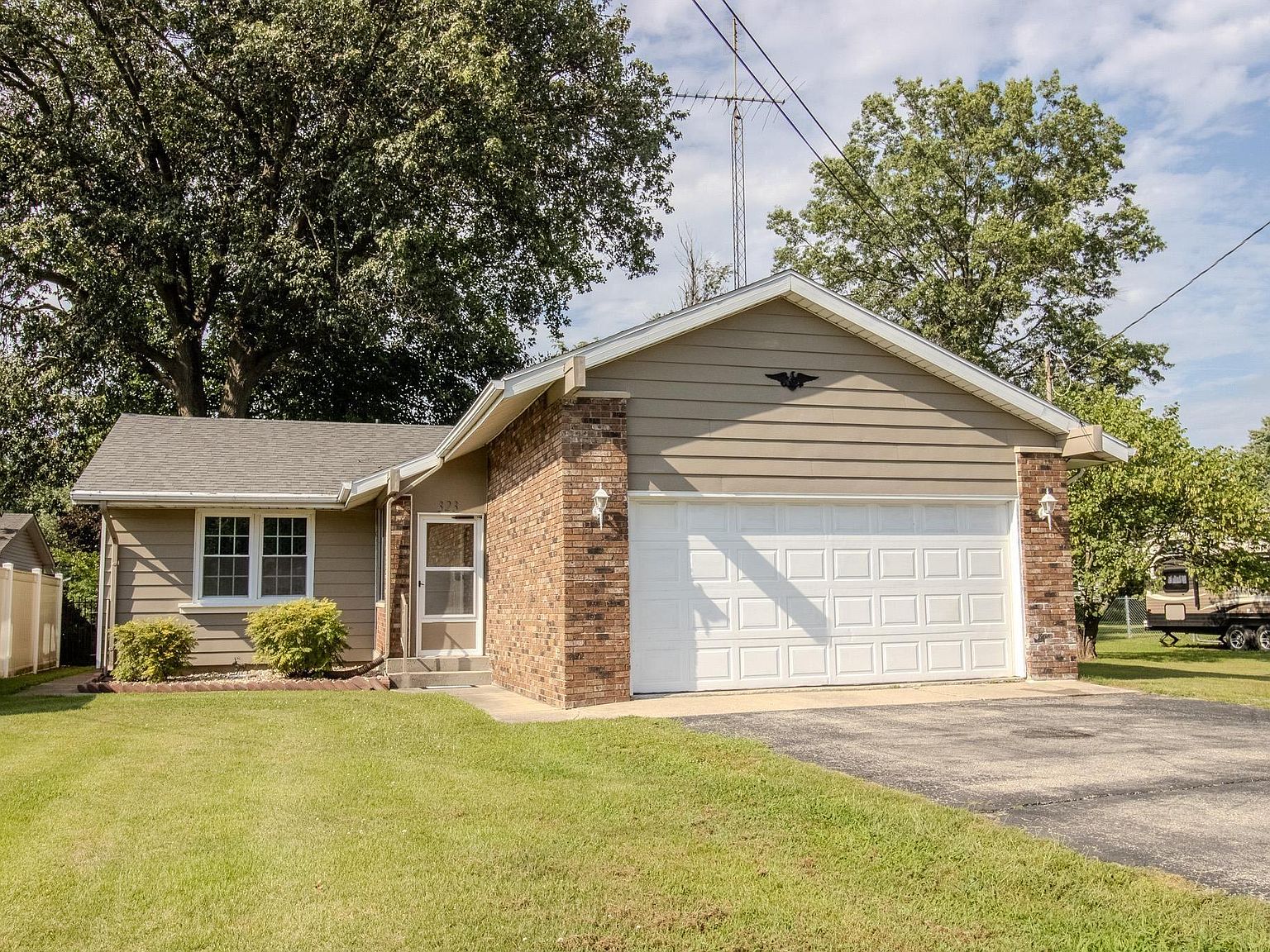 323 Airway Dr, Knox, IN 46534 | Zillow