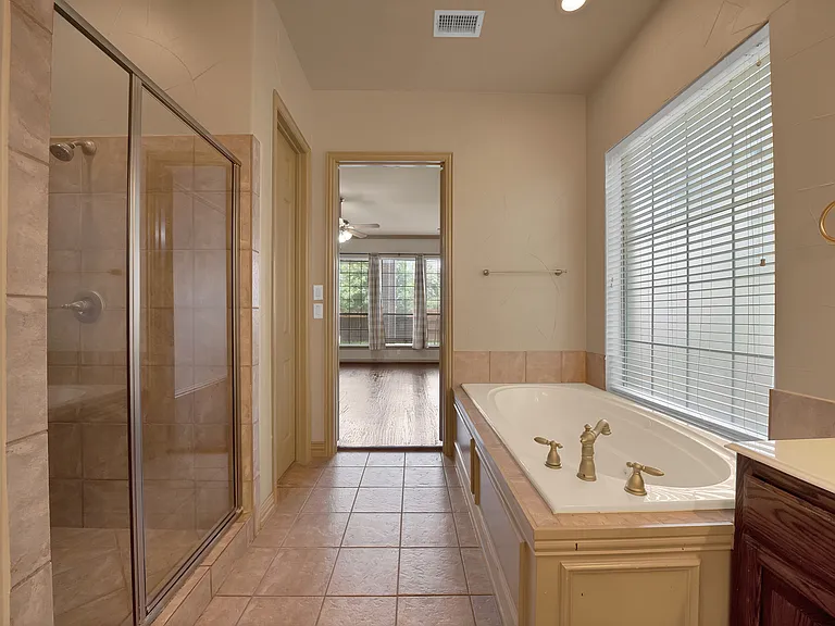 2245 Homestead Ln — Photo 41