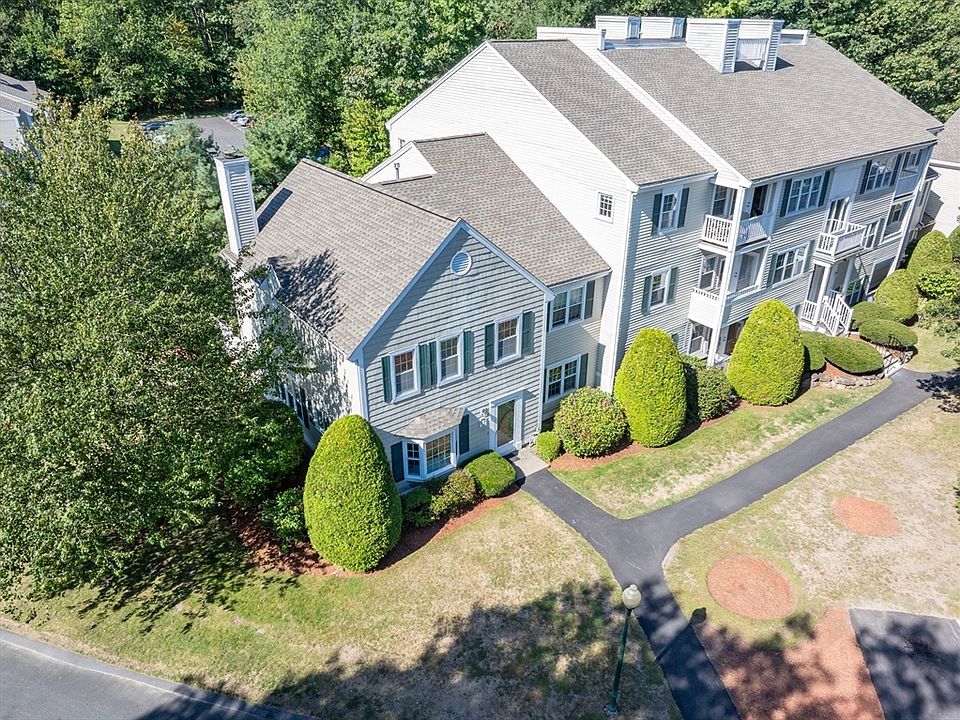 2nd image of 701 Brookside Dr Unit 701
