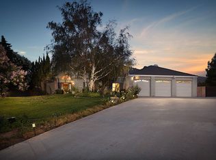 802 Carob Ct, Palmdale, CA 93550