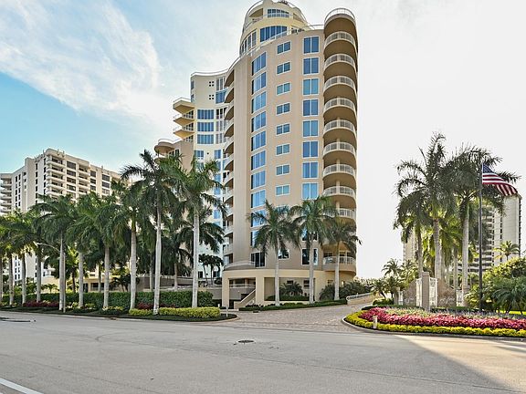 2nd image of 4501 Gulf Shore Blvd N APT 404
