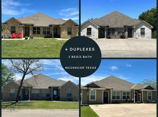 406-408 Hayes Ave, Mc Gregor, TX 76657