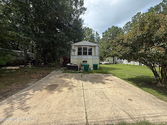 2nd image of 14457 Mays Rd