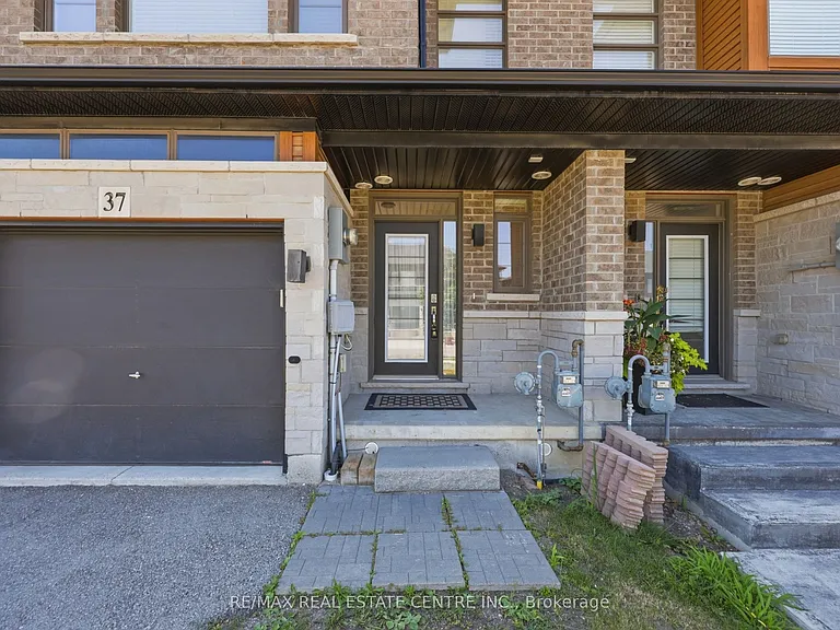 37 Greenwich Ave — Photo 3