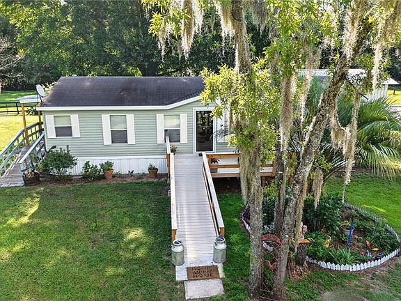 5th image of 6051 SE 148TH TERRACE