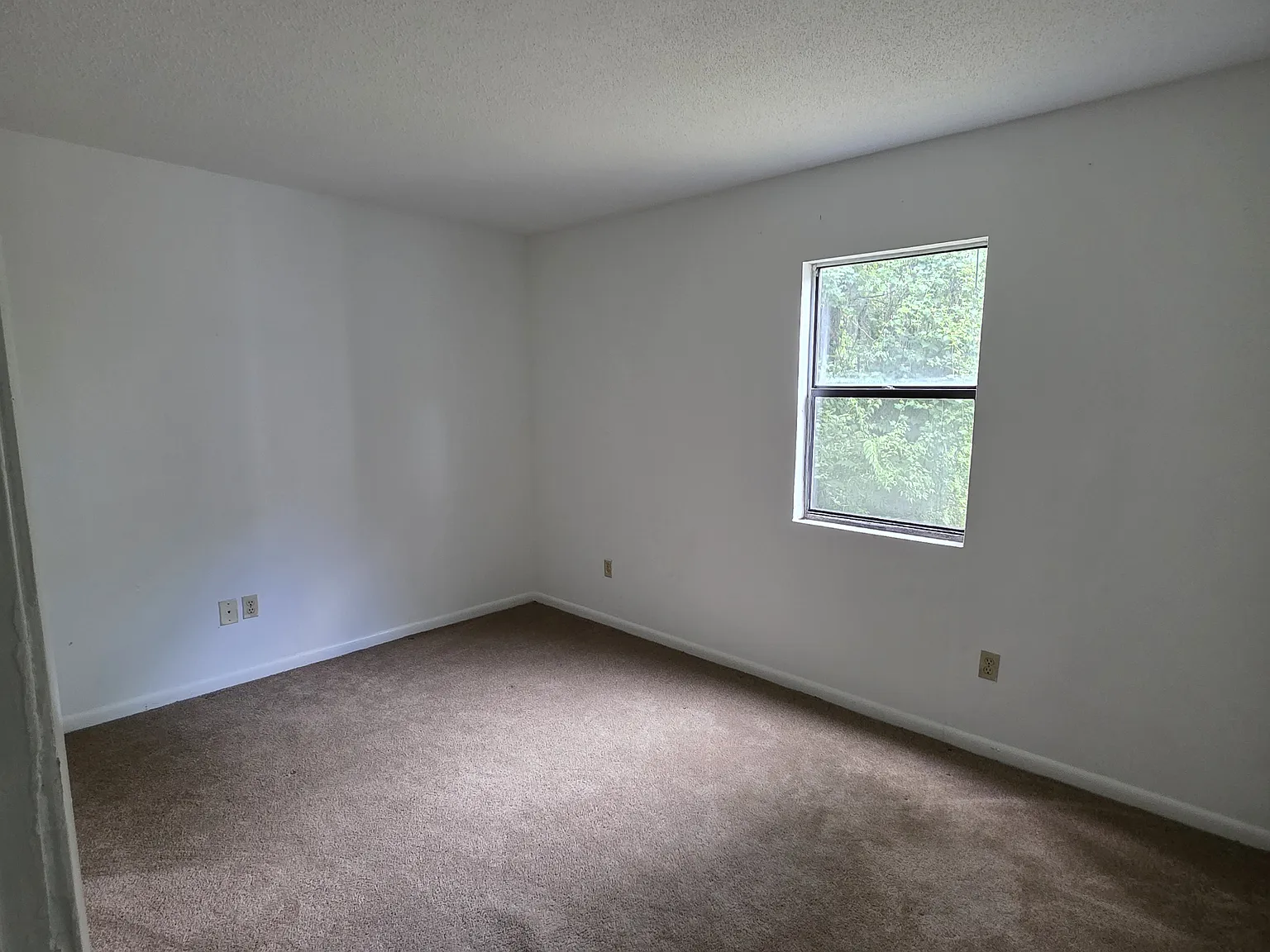 411 Gilmer Street Ext — Photo 2