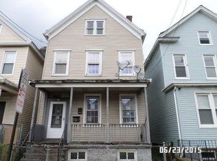 525 Livingston St, Elizabeth, NJ 07206
