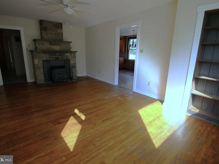 1227 Georgetown Rd #B — Photo 12