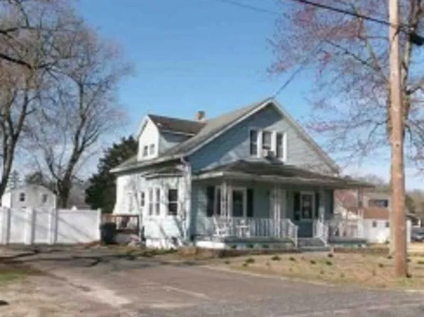 523 Main Ave, Berlin, NJ 08009