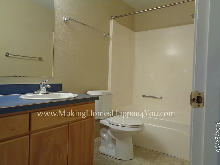260 SW Oregon Trail Dr — Photo 17