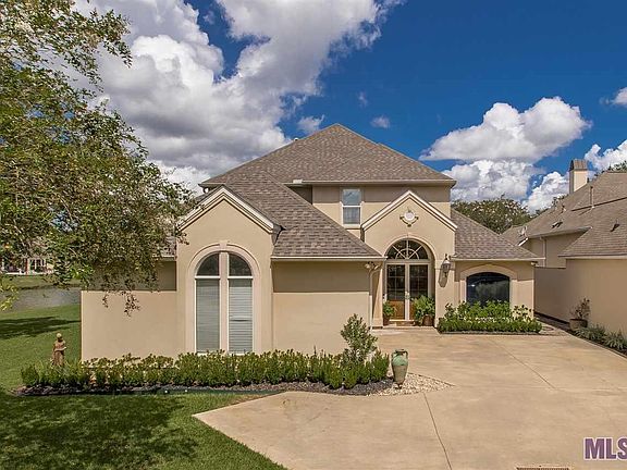 3rd image of 40149 Pelican Roost Dr