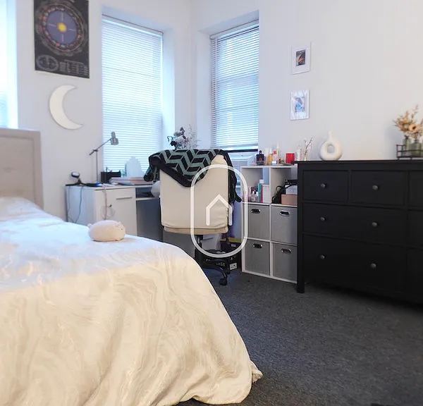 34 Cunard St #1 — Photo 4
