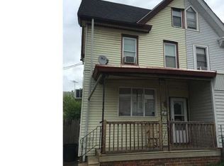 4913 Knorr St, Philadelphia, PA 19135