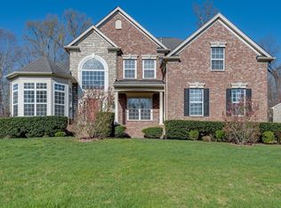1077 Walnut Bend Ln, Brentwood, TN 37027