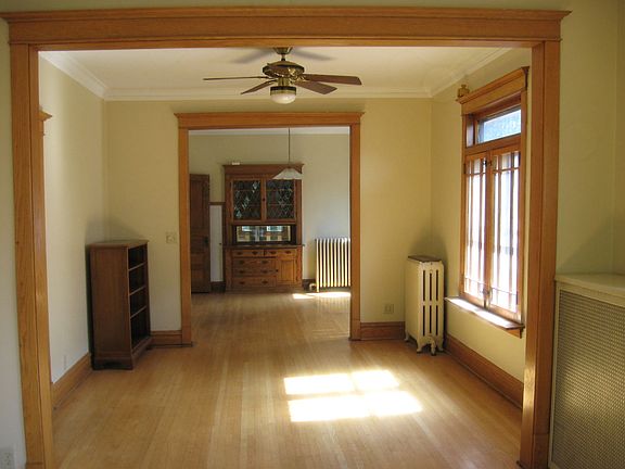 2nd image of 2533 N St Louis Ave #1