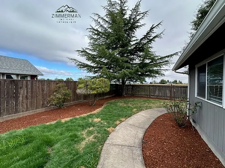 495 Emily Ln — Photo 21