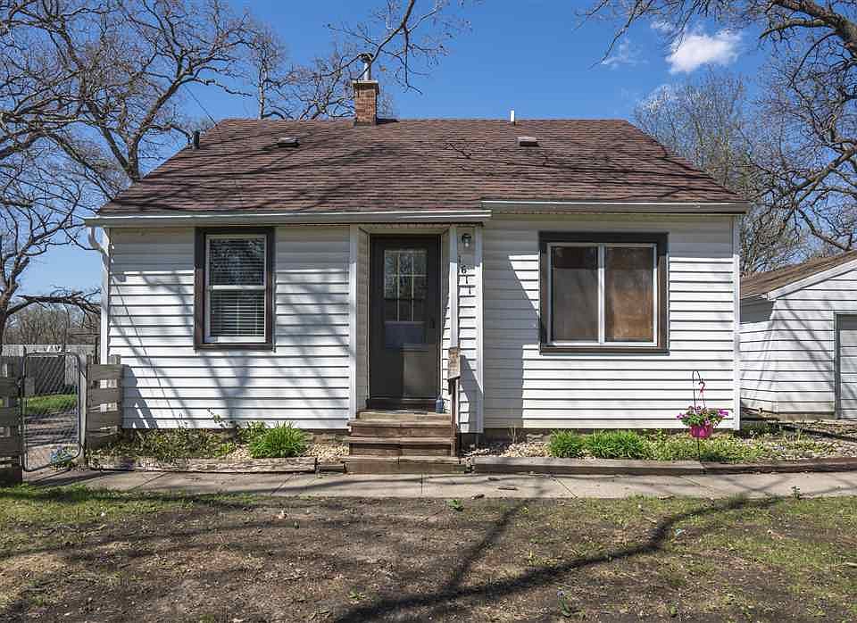 1st image of 1611 6th St