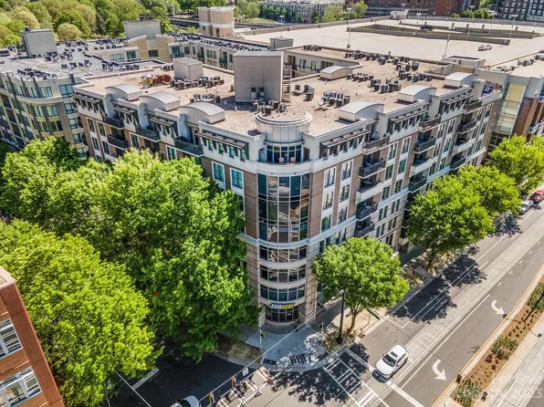 718 Trade St #402, Charlotte, NC 28202