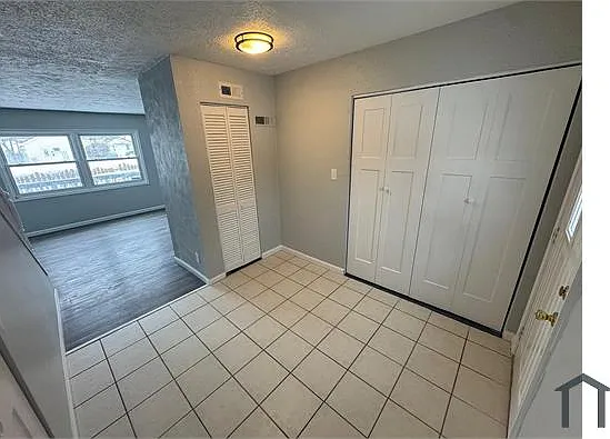 416 E Chippewa Ave #1 — Photo 4