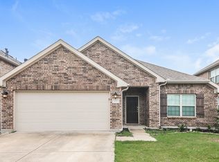 121 Pleasant Hill Ln, Fate, TX 75189