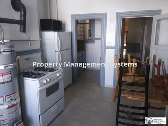 3rd image of 4450 20th St #4450