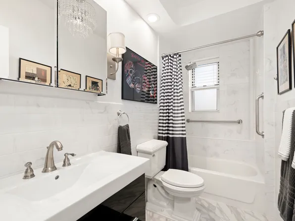 86-10 34th Avenue image 5 of 12