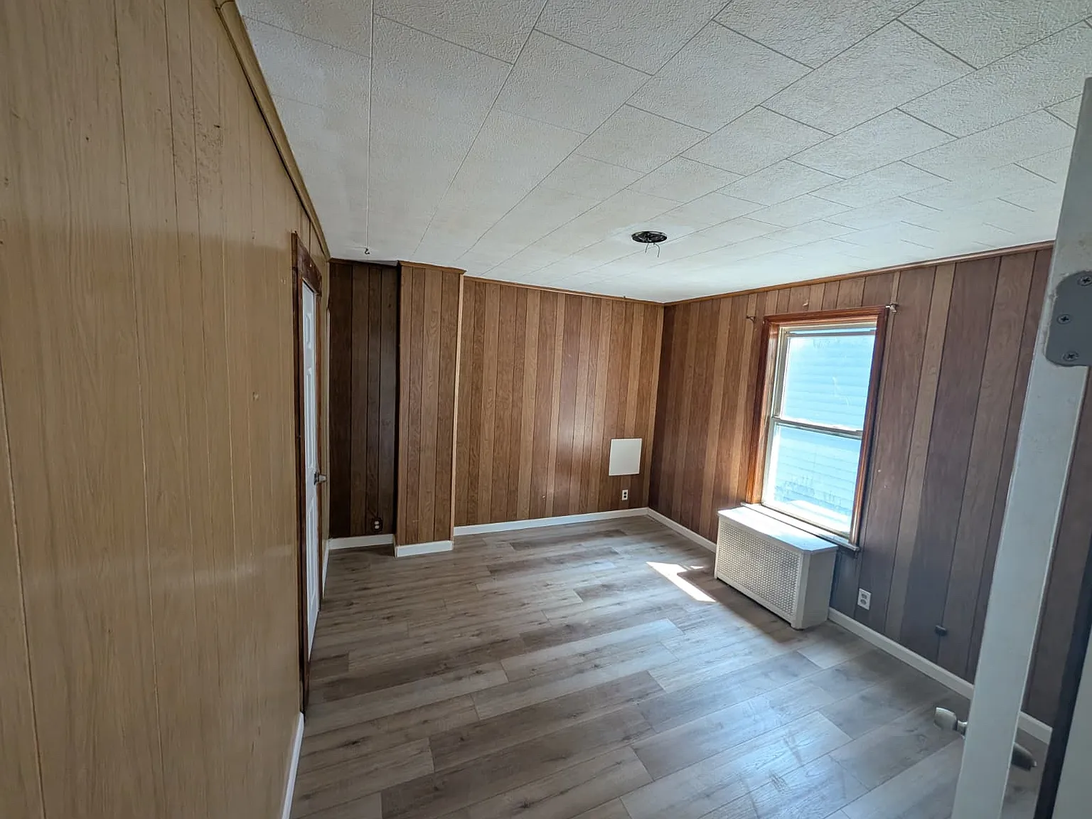 3 bed, 1184 sqft, $1,500 — Photo 2