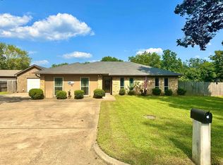 306 Hillcreek Dr, Whitehouse, TX 75791