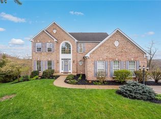 8315 Sharalyn Dr, Bridgeville, PA