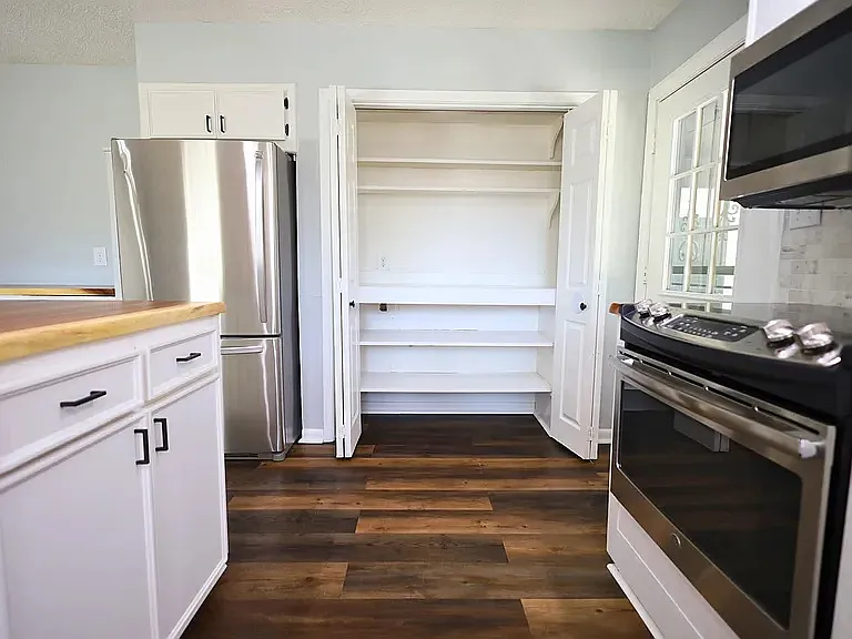 612 Circle Dr — Photo 30