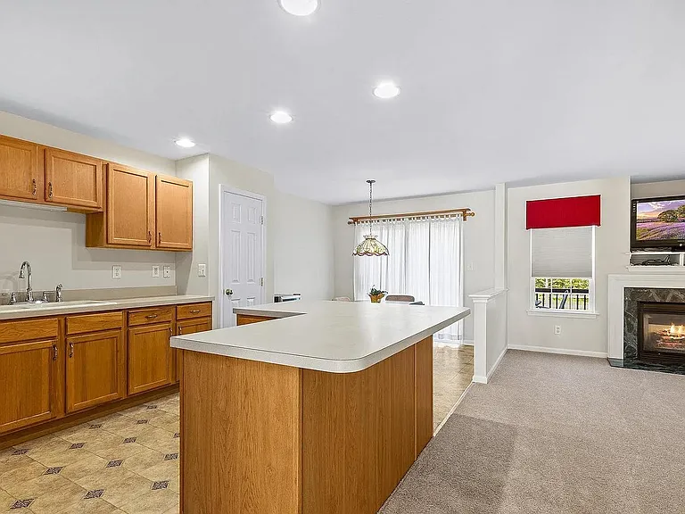 387 Wheatfield Cir — Photo 18