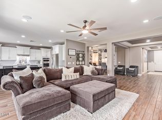 3740 E Blue Spruce Ln, Gilbert, AZ 85298