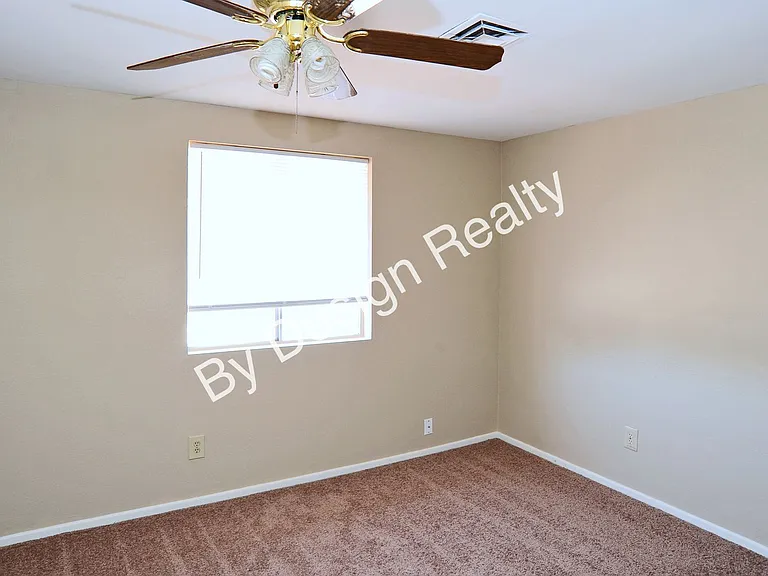 7230 N Ulene Pl — Photo 21