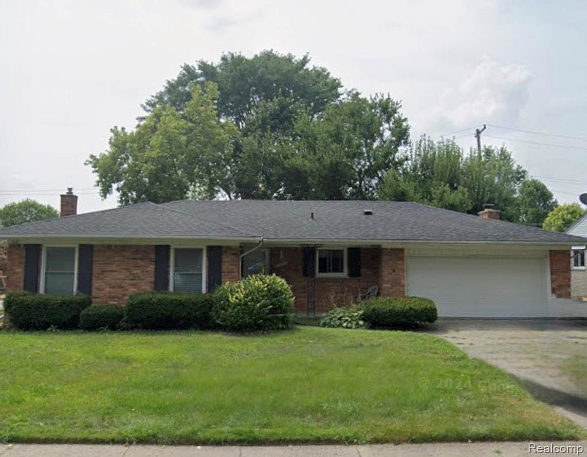 31335 Rayburn St, Livonia, MI 48154