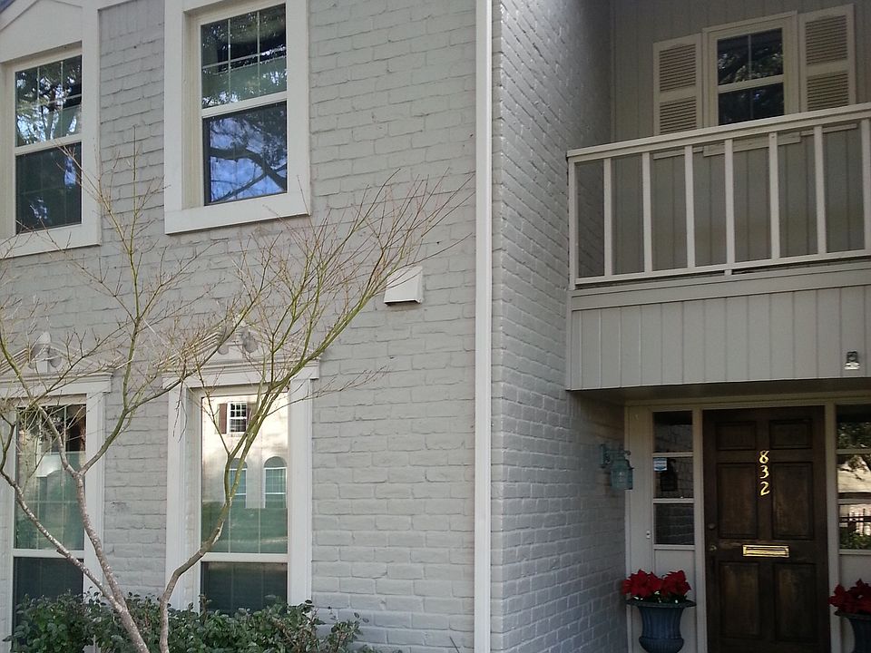 832 Wax Myrtle Ln, 77079