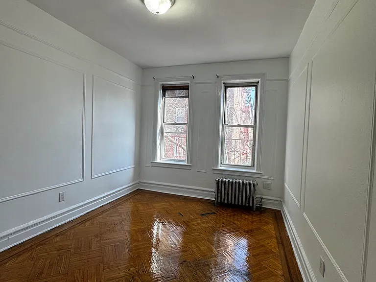 1916 Avenue Y #3 — Photo 6