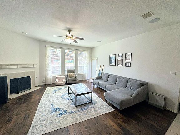 2nd image of 4452 Riptide Ln