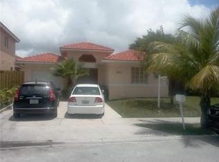 8979 SW 215th Ter, Cutler Bay, FL 33189