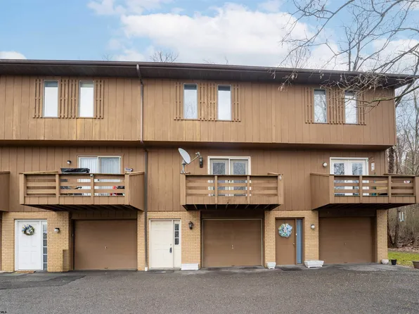 990 Northwestern Ave APT H, Morgantown, WV 26505