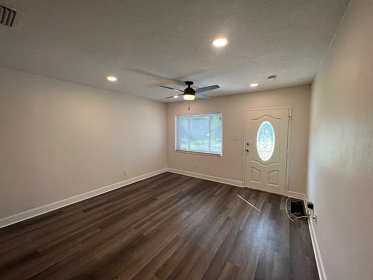 1715 W Grace St — Photo 5