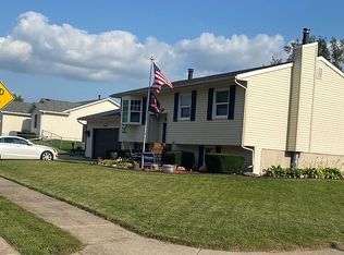 2765 W 66th St, Davenport, IA 52806