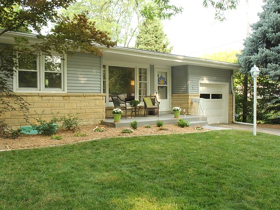 2nd image of 4507 Hill Dr