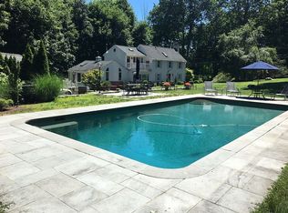 220 Gerdes Rd, New Canaan, CT 06840