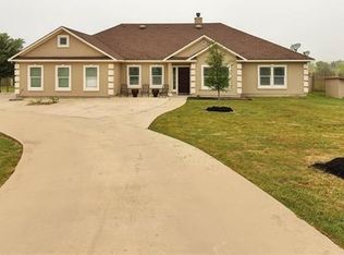 104 Valle Verde Dr, Del Valle, TX 78617