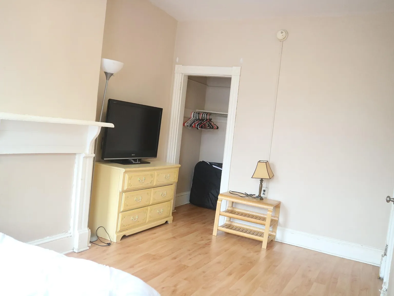 1 bed, $970 — Photo 2
