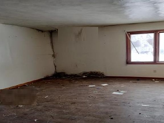 3rd image of 1331 S Maffit St