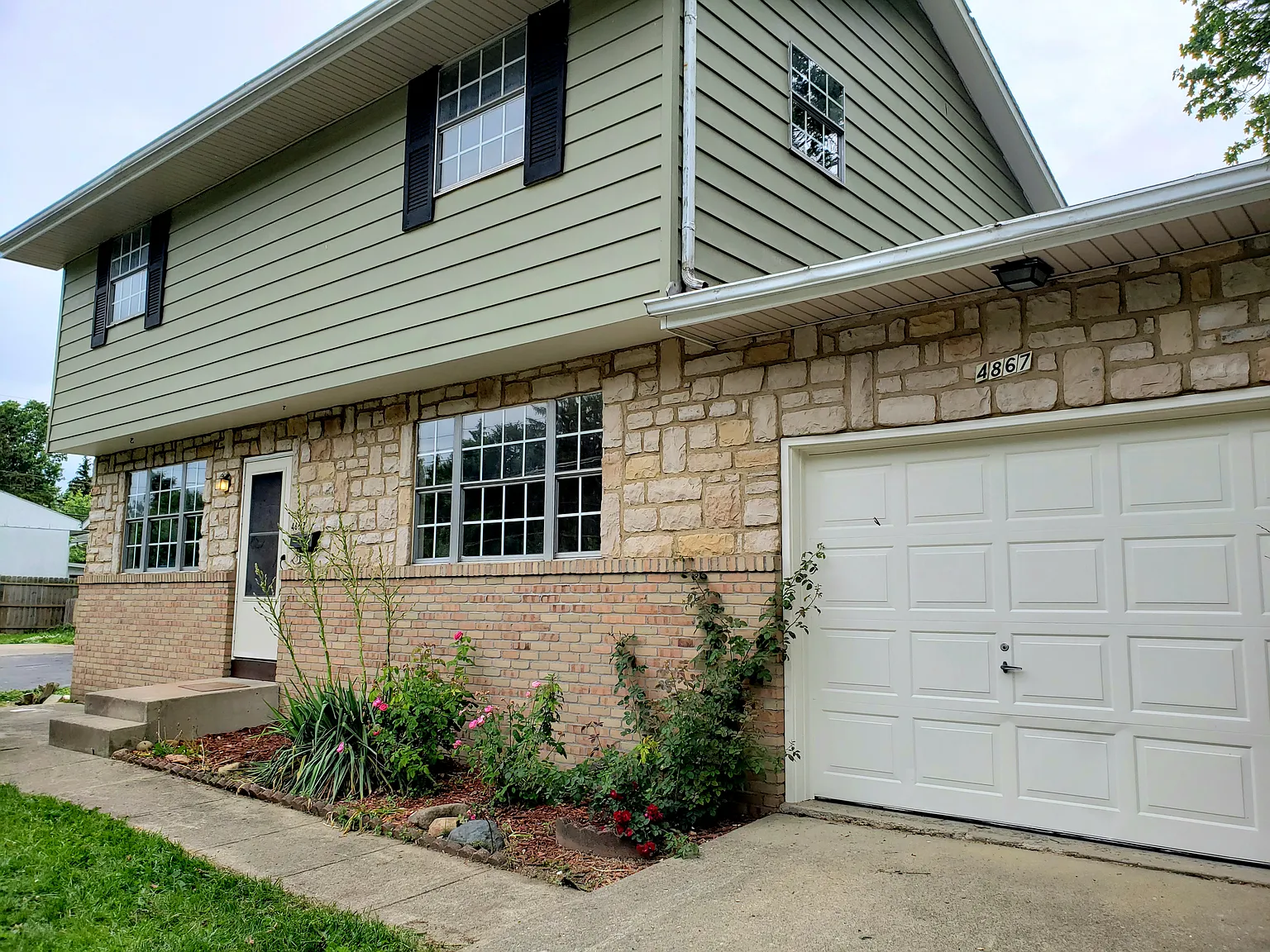 4867 Karl Rd photo 1