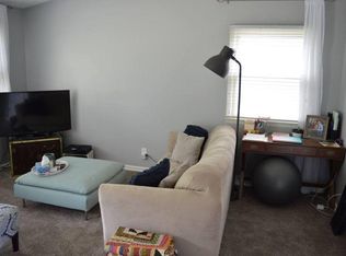 9208 W 83rd Ter, Overland Park, KS 66212